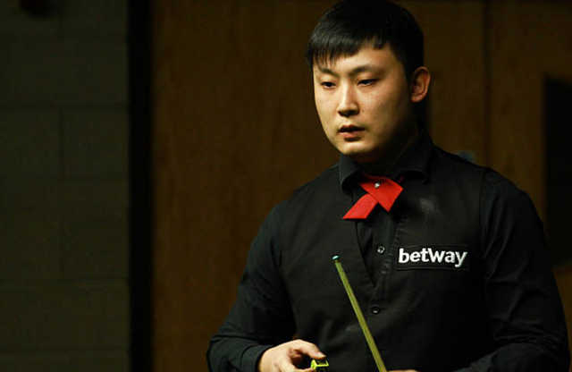 许多家长在 许多家长在