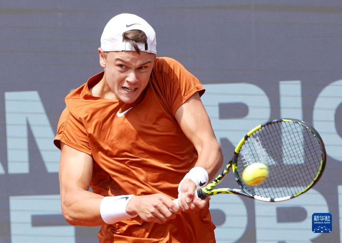 米兰承诺给 米兰承诺给