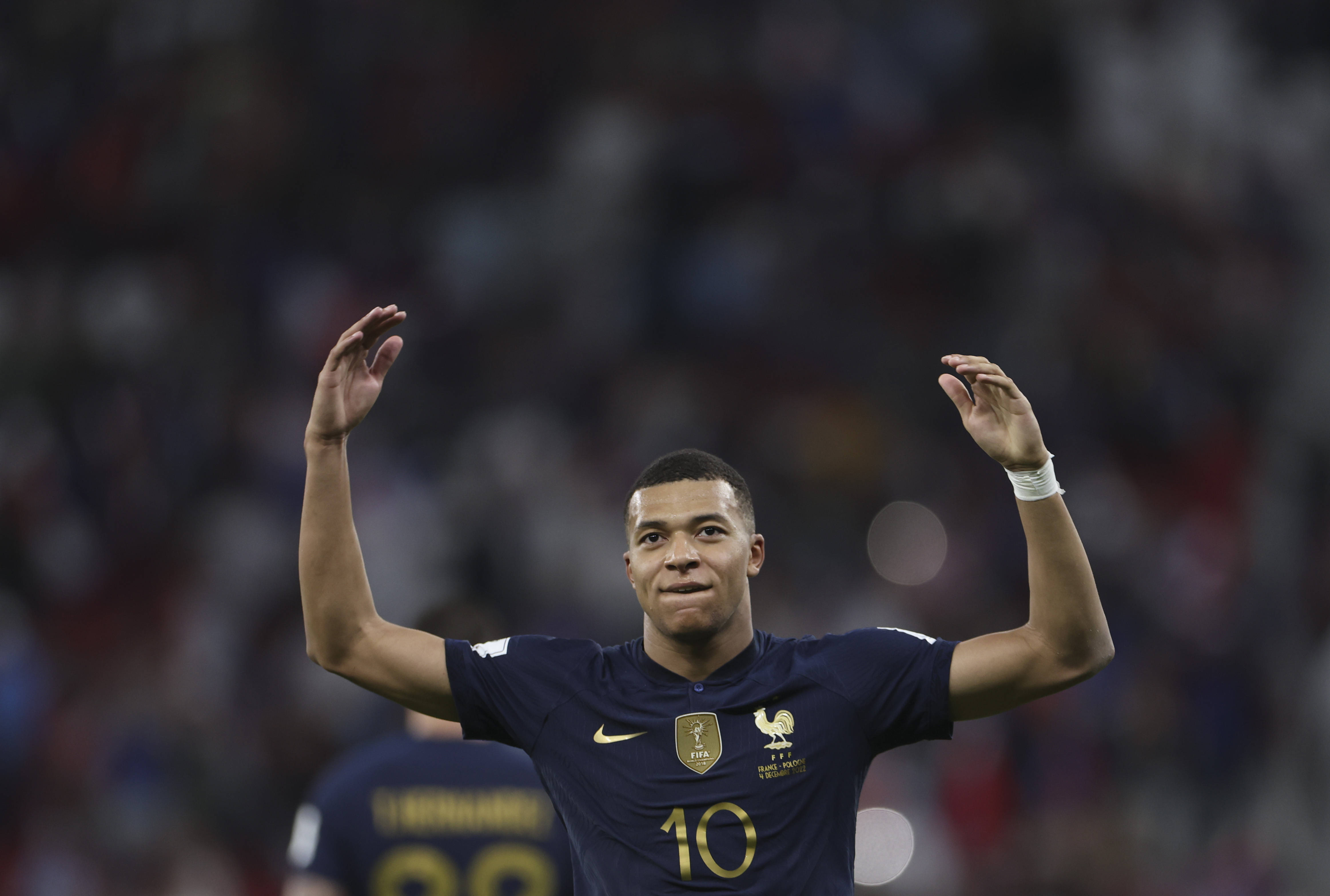 湖人升至第 湖人升至第